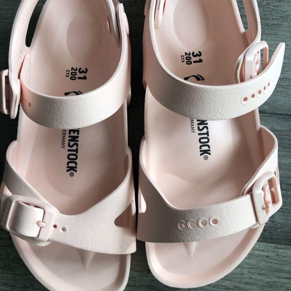 Brand New With Box Birkenstock’s✨💖